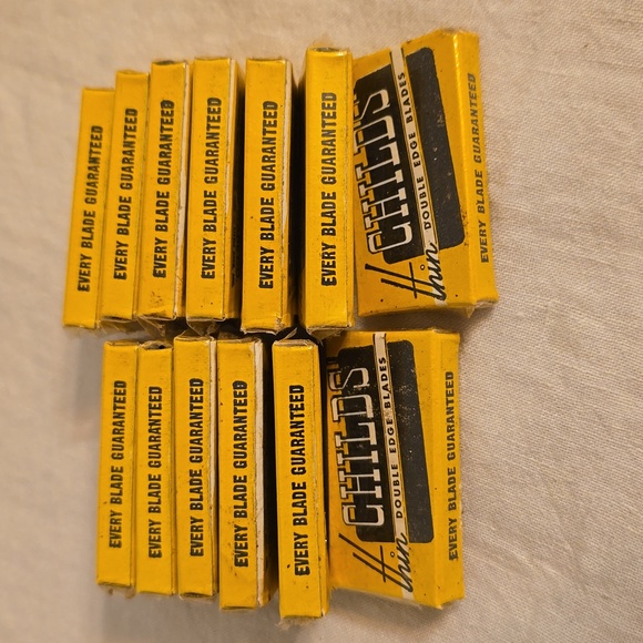 Vintage Razor and 13 Child's Blade packs - Picture 11 of 16